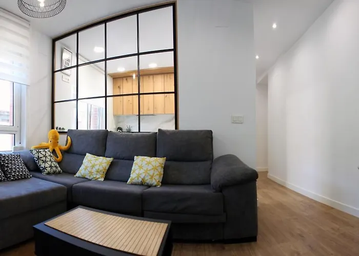 Moderno Piso En Oviedo By Bebalmy