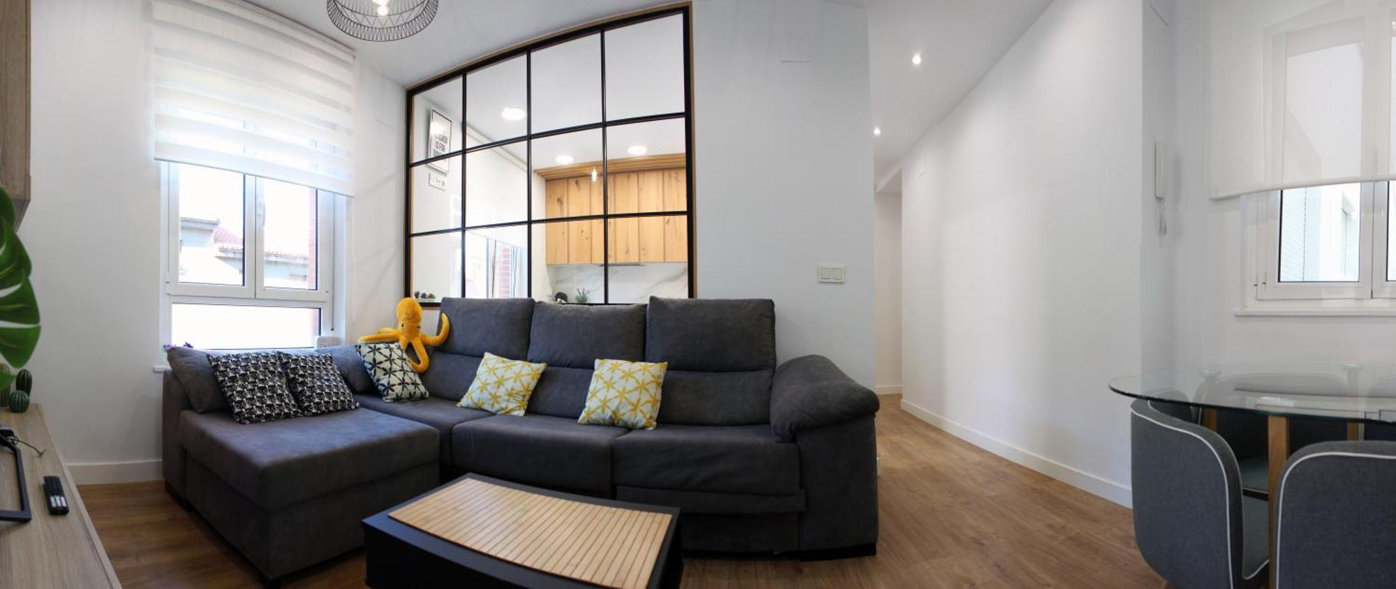 Moderno Piso En By Bebalmy