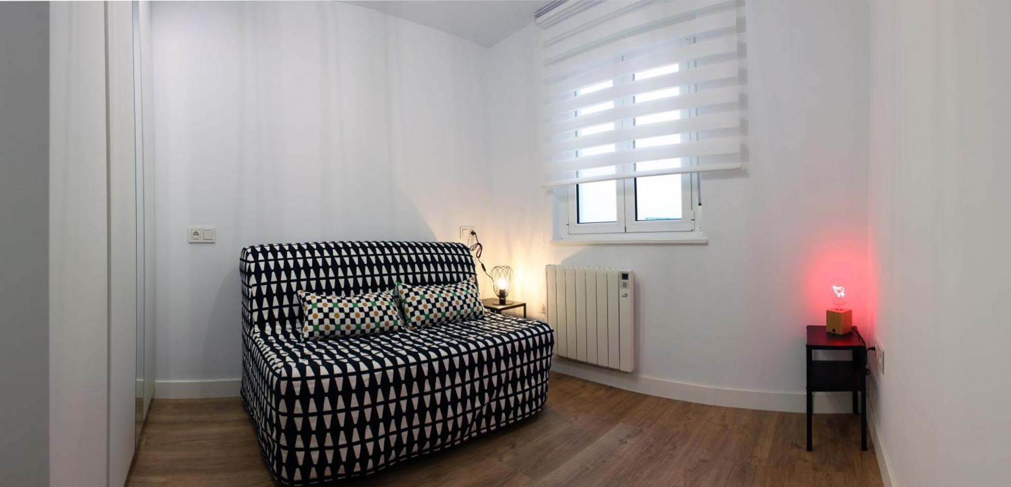 Moderno Piso En By Bebalmy